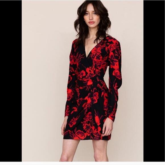 Yumi Kim NEW Southside Black & Red Floral V-Neck Puff Sleeve Mini Dress Small - Picture 1 of 12